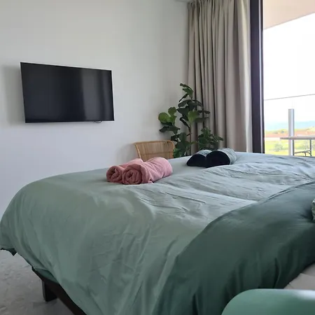 Park Tower Sea View With Pool And Gym 公寓 *