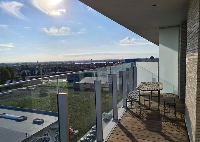 Park Tower Sea View With Pool And Gym Ostend