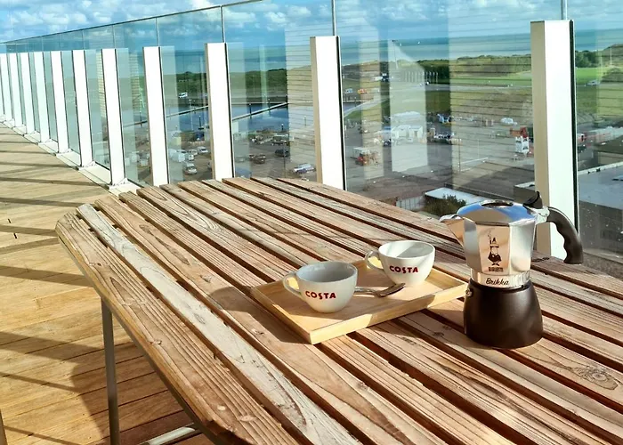 Park Tower Sea View With Pool And Gym *