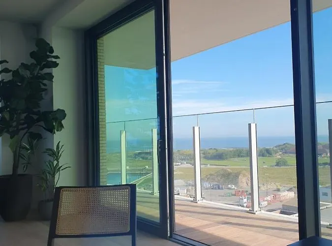 Park Tower Sea View With Pool And Gym Apartment